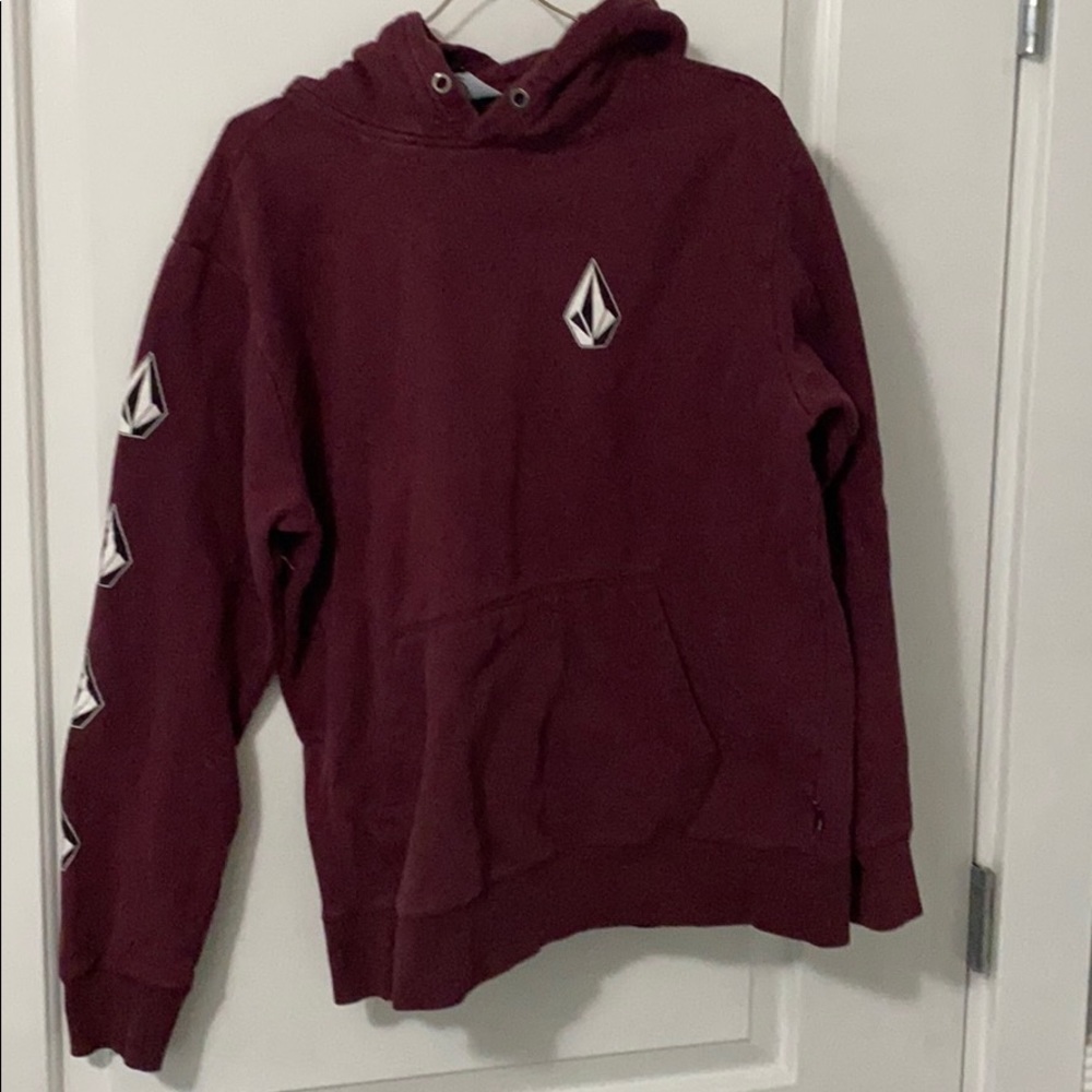 Maroon sweatshirt
